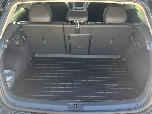 Used 2015 Volkswagen Golf S image 16