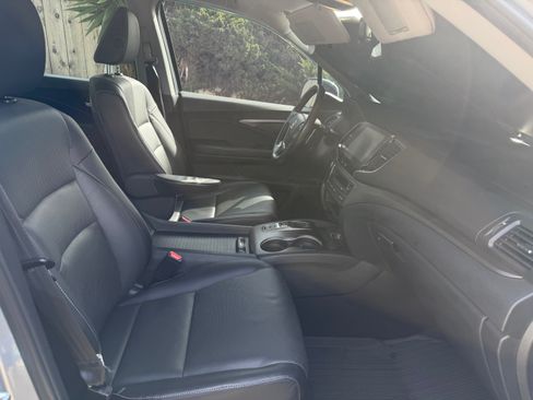 Used 2023 Honda Ridgeline RTL-E image 8