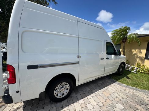 Used 2019 Nissan NV 2500 SV w/ Navigation Package RWD image 1
