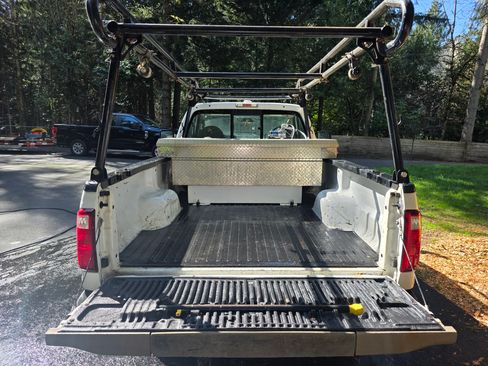 Used 2008 Ford F350 XLT image 8