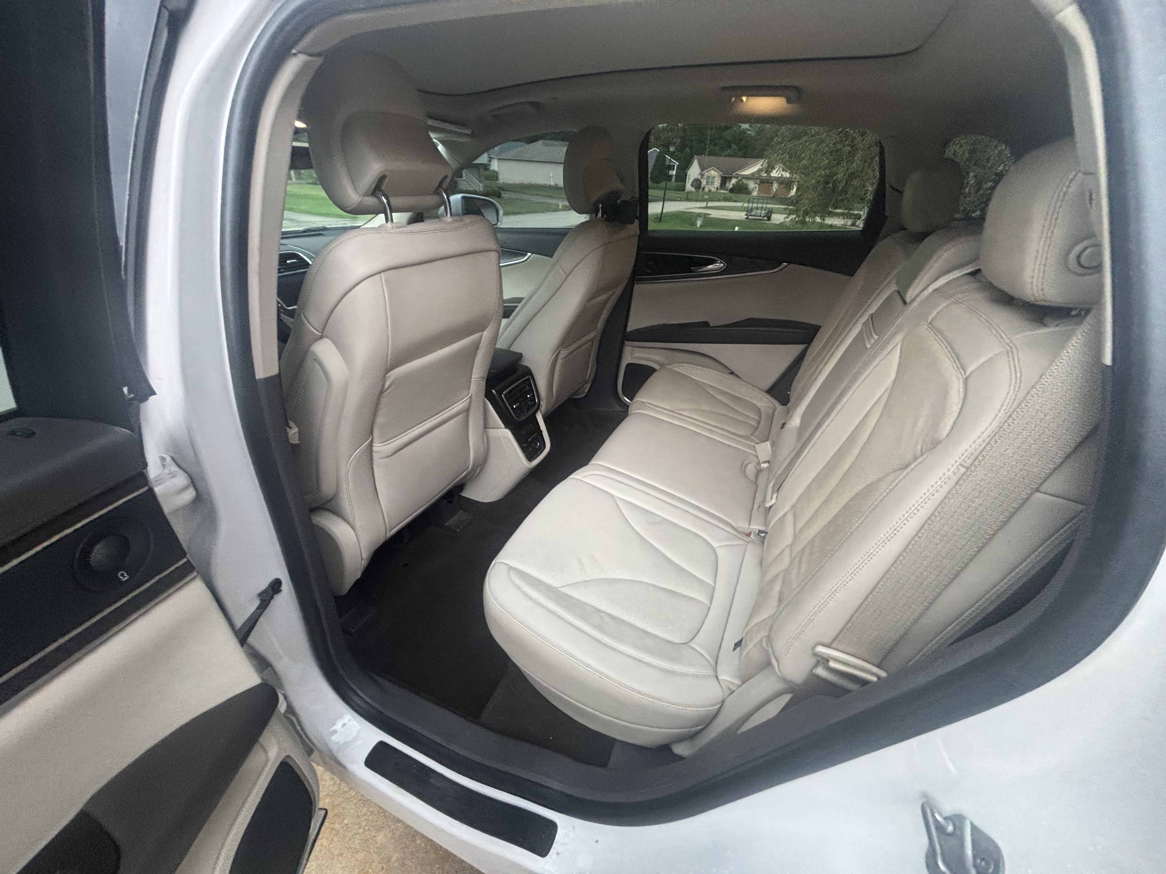 Used 2019 Lincoln Nautilus Reserve AWD/4WD image 16