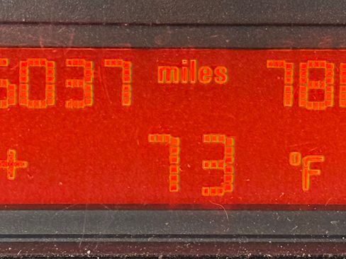 Used 2001 BMW 325Ci Convertible image 8