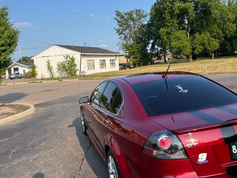 Used 2009 Pontiac G8 GT w/ Premium Package RWD image 8