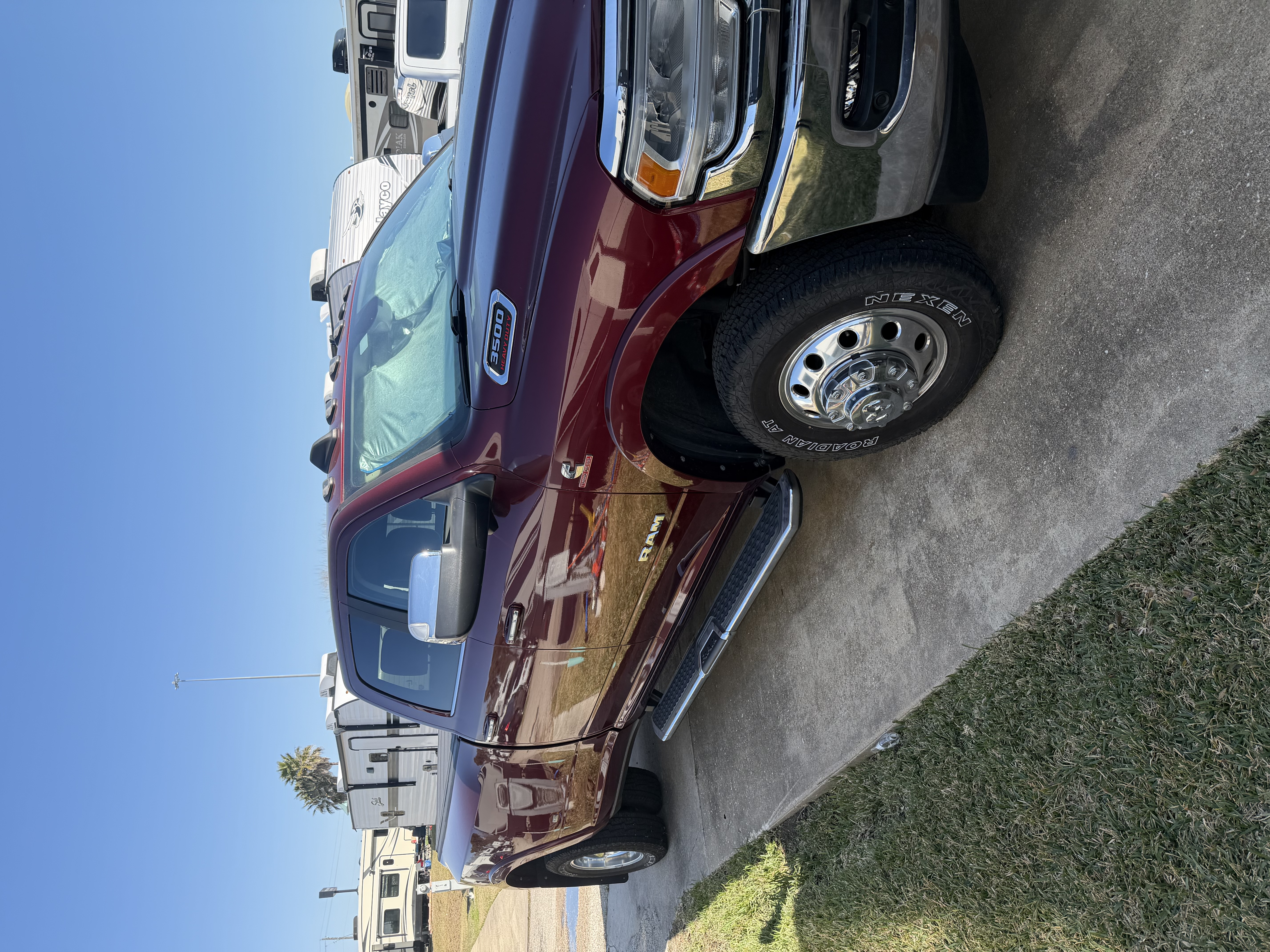 Used 2022 RAM 3500 Laramie w/ Max Tow Package AWD/4WD image 1