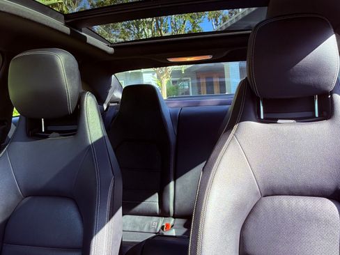 Used 2015 Mercedes-Benz C 250 Coupe image 26