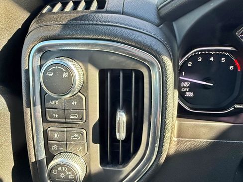 Used 2019 GMC Sierra 1500 SLT image 14