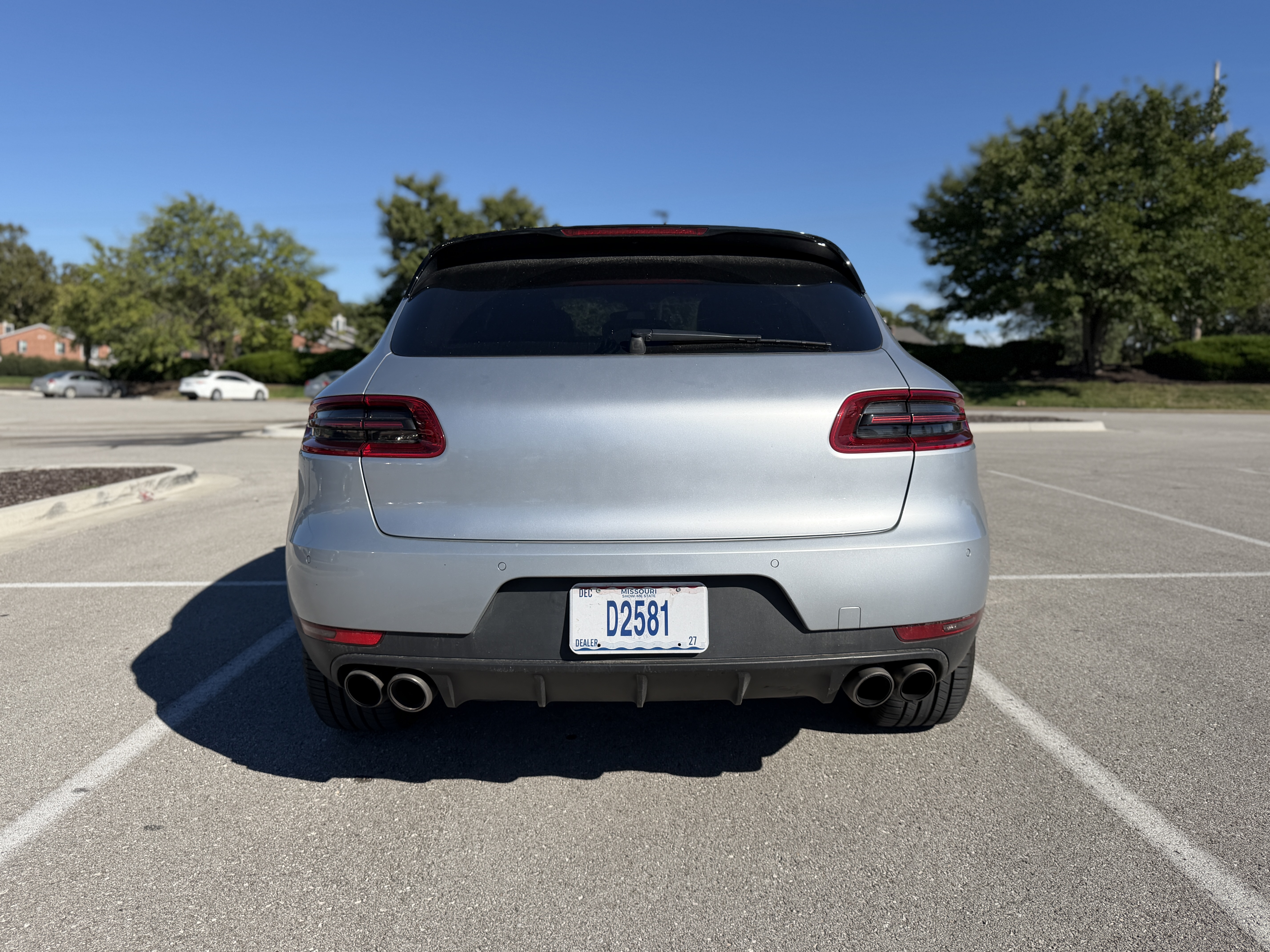 Used 2015 Porsche Macan S AWD/4WD image 31