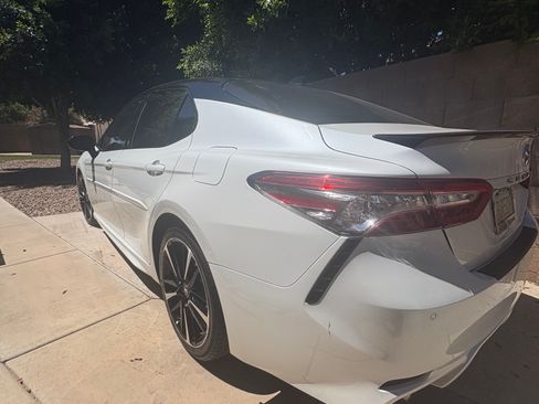 Used 2019 Toyota Camry XSE w/ Driver Assist Package FWD image 4