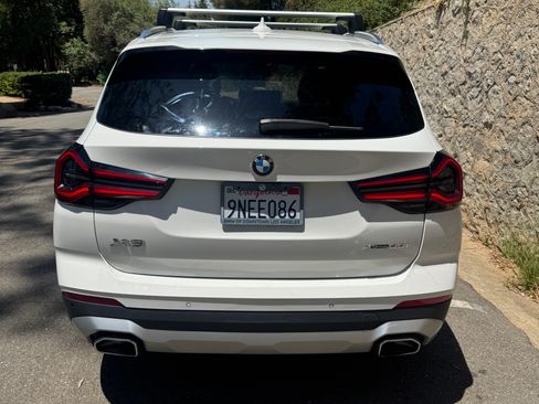 Used 2024 BMW X3 xDrive30i w/ Convenience Package AWD/4WD image 2