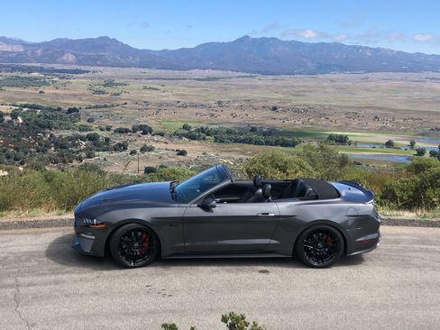 Used 2019 Ford Mustang GT Premium w/ Ford Safe & Smart Package image 4