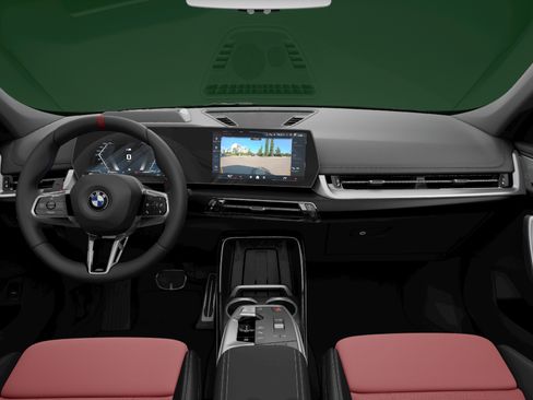 Used 2025 BMW X1 M35i w/ Premium Package image 5