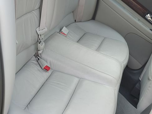 Used 2000 Lincoln LS image 15