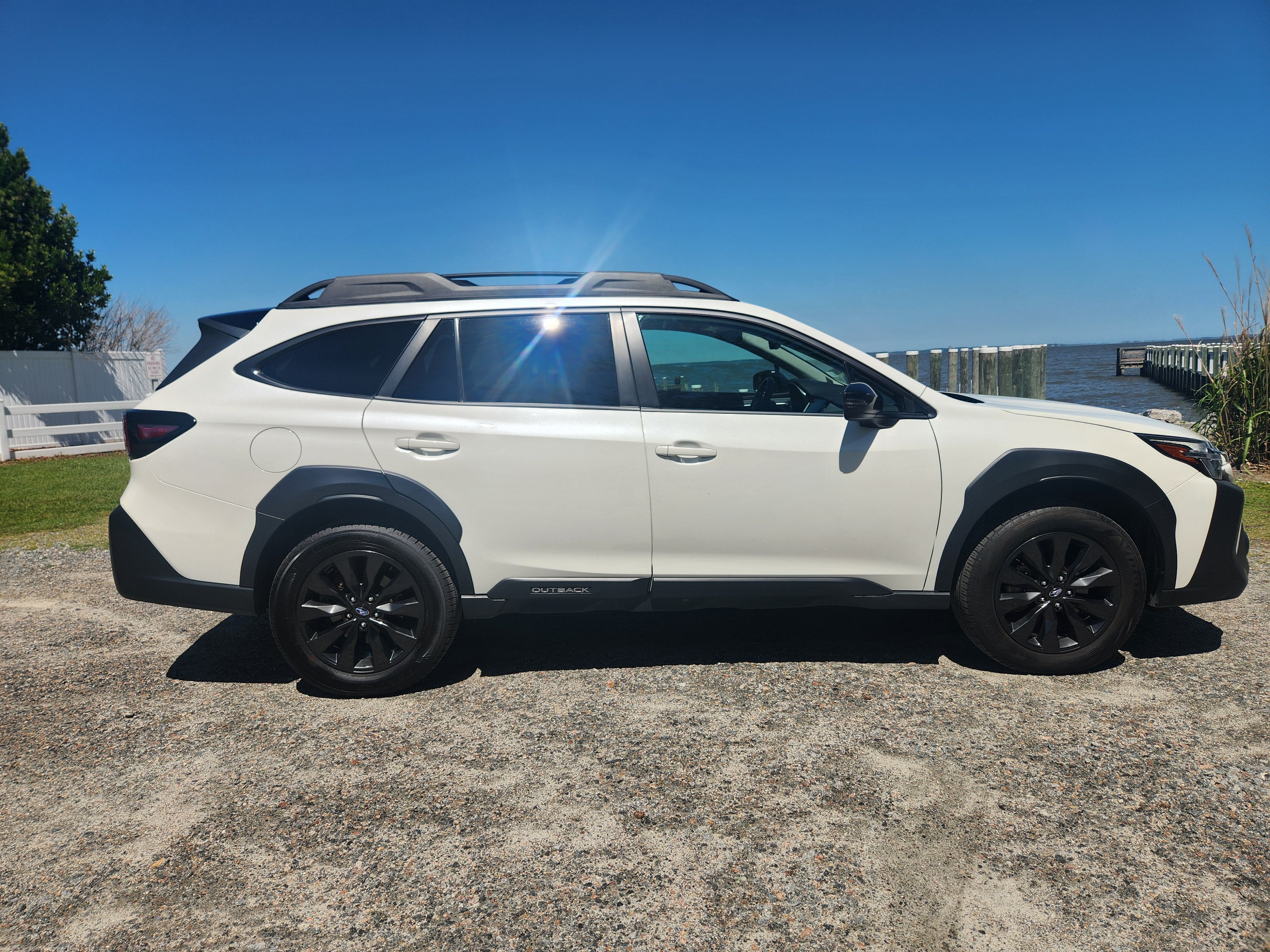 Used 2024 Subaru Outback Onyx Edition XT AWD/4WD image 2