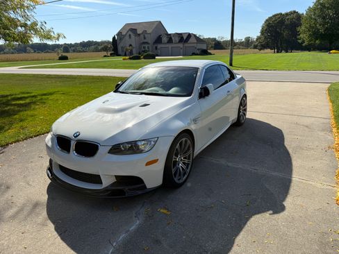 Used 2013 BMW M3 Convertible RWD image 8