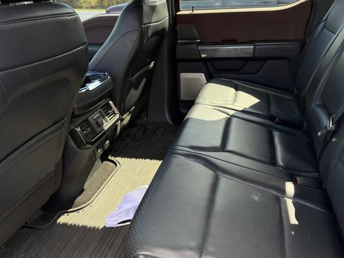 Used 2021 Ford F150 Lariat w/ Equipment Group 502A High image 13