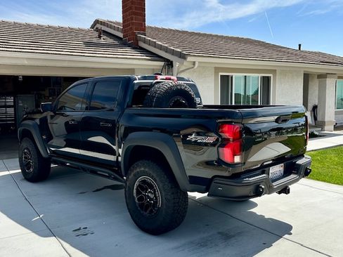 Used 2024 Chevrolet Colorado ZR2 w/ ZR2 Bison Edition image 2