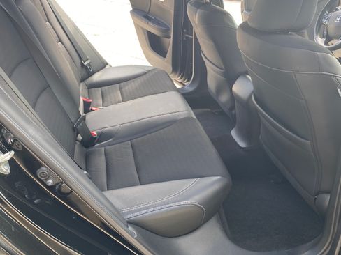Used 2016 Honda Accord Sport image 16
