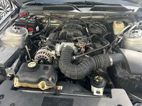 Used 2008 Ford Mustang Premium image 8