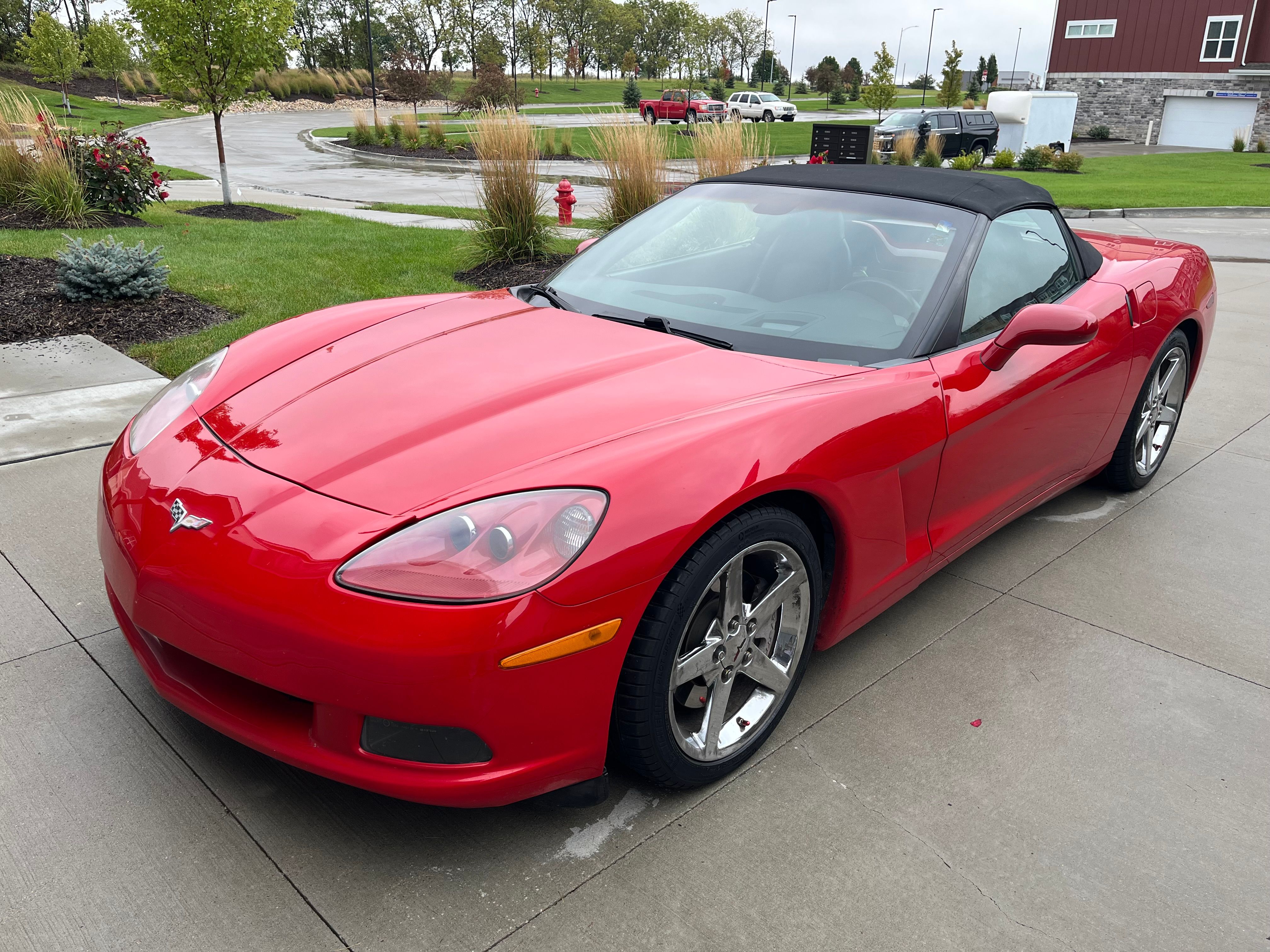 Used 2007 Chevrolet Corvette Convertible w/ Preferred Equipment Group RWD image 5
