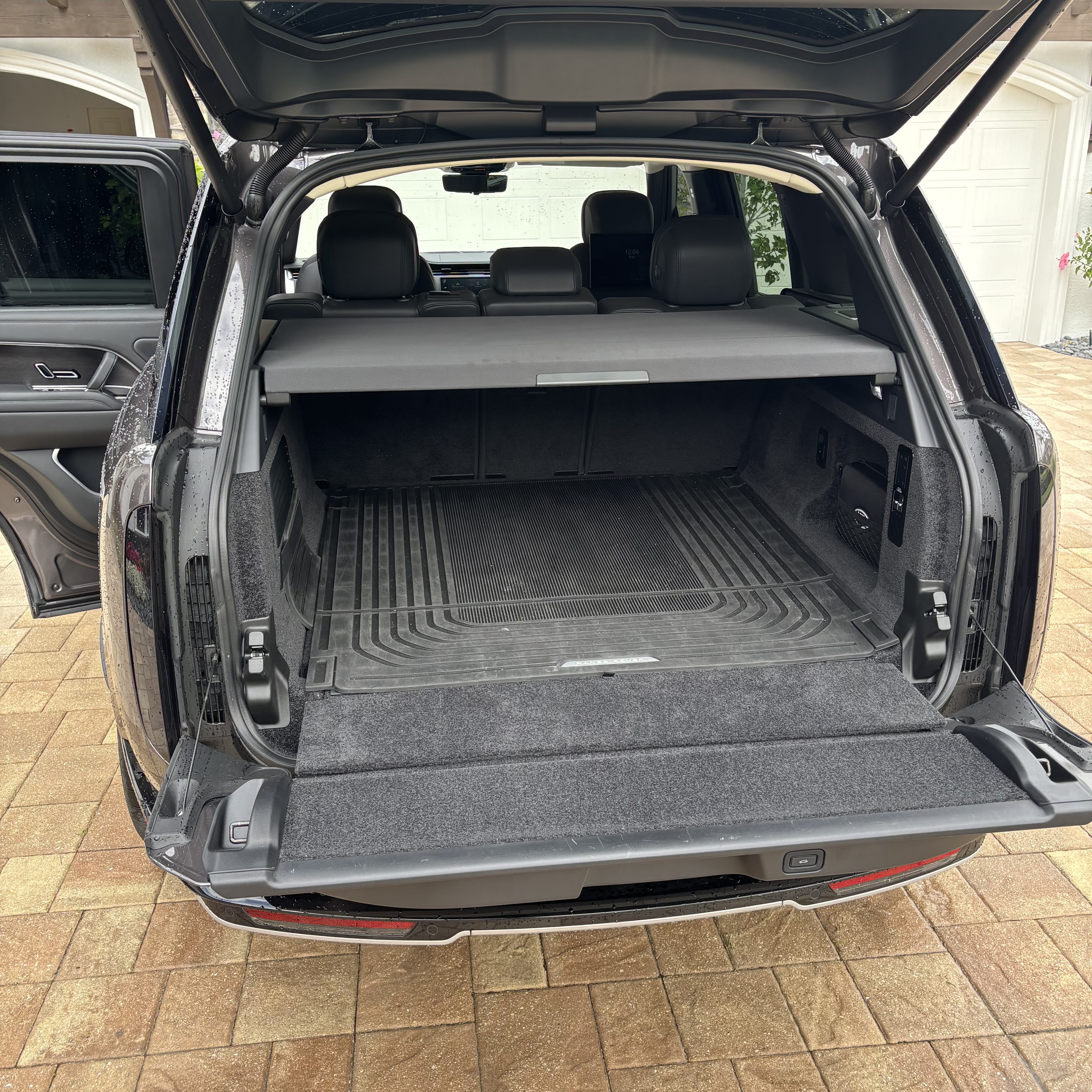Used 2023 Land Rover Range Rover First Edition AWD/4WD image 8