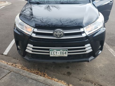Used 2018 Toyota Highlander Plus image 1