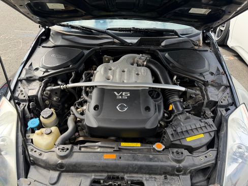 Used 2003 Nissan 350Z Touring RWD image 11