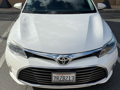 Used 2016 Toyota Avalon XLE image 6