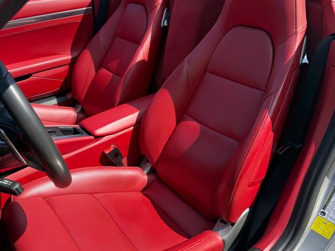 Used 2013 Porsche Boxster S RWD image 25