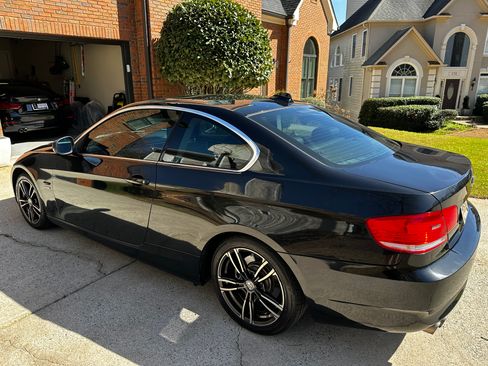 Used 2010 BMW 328i xDrive Coupe image 8