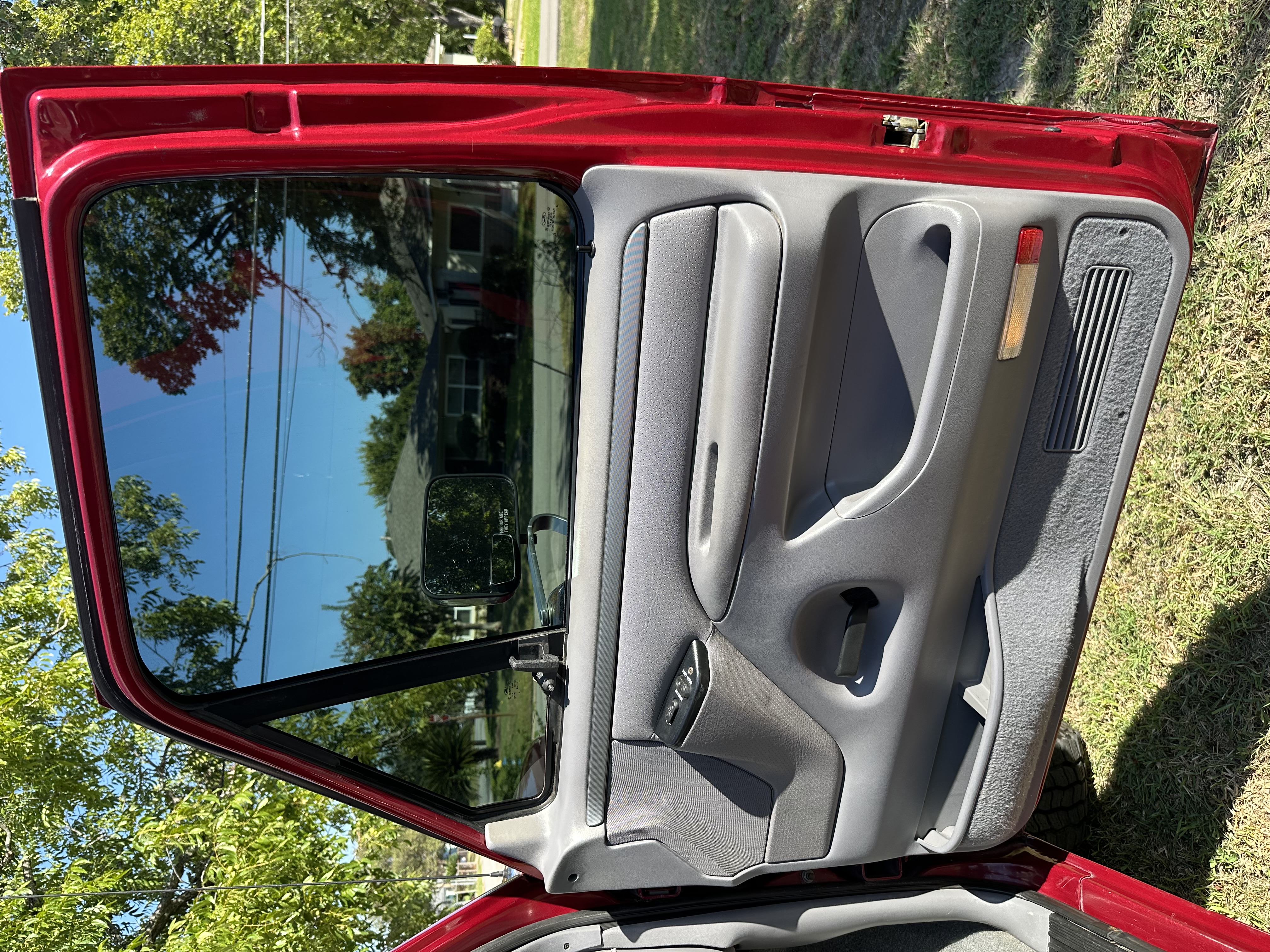 Used 1995 Ford F250 4x4 SuperCab image 21