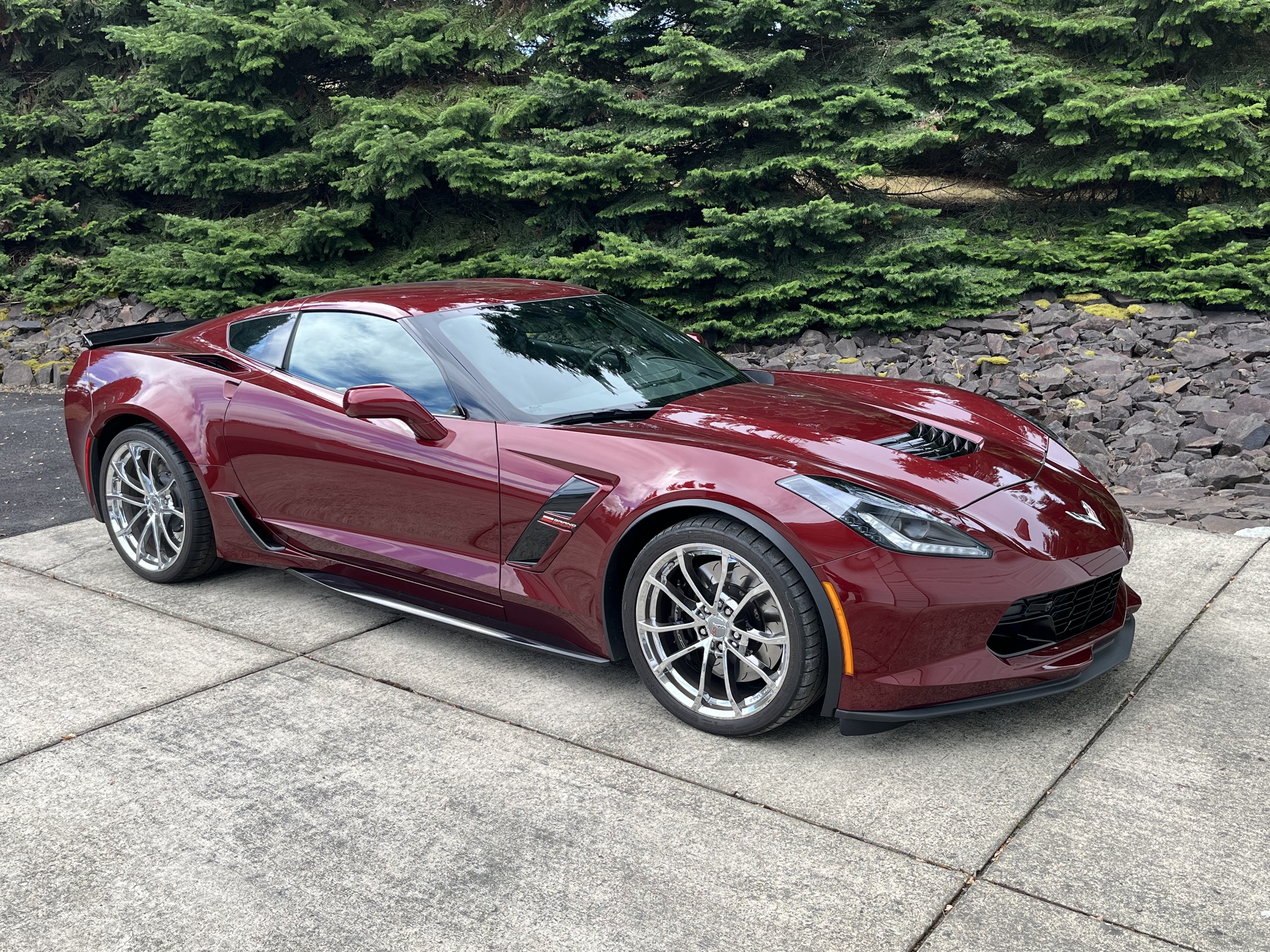 Used 2019 Chevrolet Corvette Grand Sport RWD image 1