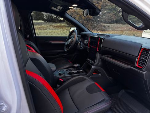 Used 2024 Ford Ranger Raptor image 10