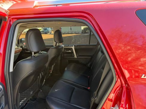 Used 2018 Toyota 4Runner Limited image 6