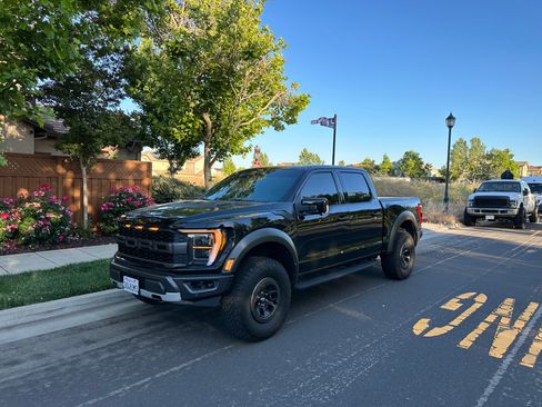 Used 2022 Ford F150 Raptor w/ Equipment Group 801A High AWD/4WD image 11
