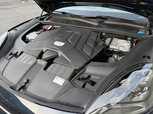 Used 2019 Porsche Cayenne image 13
