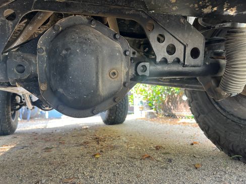 Used 2005 Jeep Wrangler Sport w/ 30" Tire & Wheel Group AWD/4WD image 29