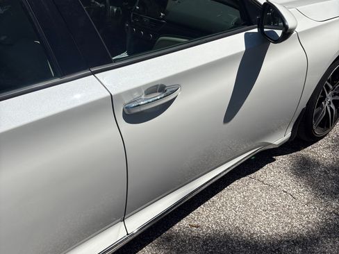 Used 2021 Honda Accord Touring image 9