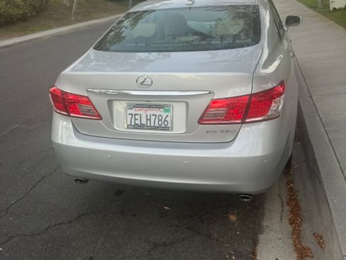 Used 2011 Lexus ES 350 FWD image 9