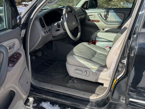 Used 2007 Toyota Sequoia Limited image 6