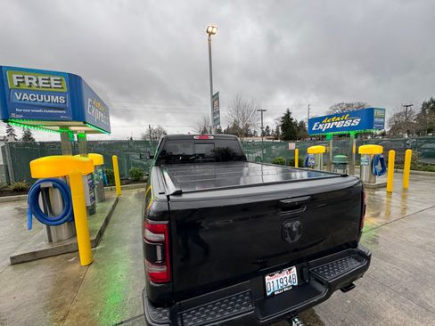 Used 2021 RAM 1500 Big Horn image 20