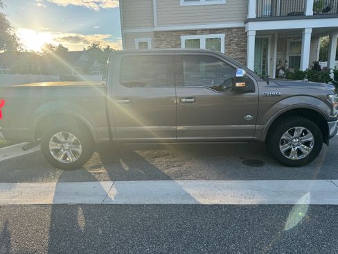 Used 2018 Ford F150 King Ranch w/ Equipment Group 601A Luxury image 10