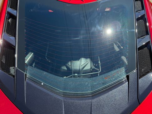 Used 2021 Chevrolet Corvette Stingray Coupe 2D w/ Z51 Performance Package image 13