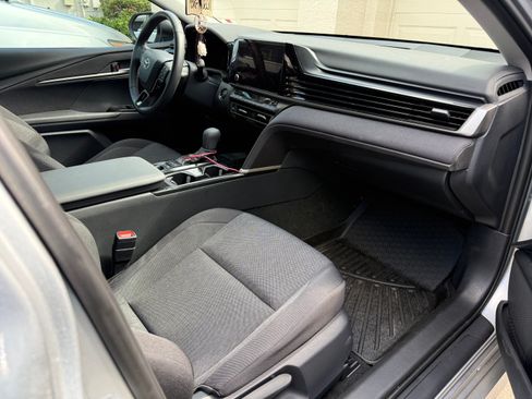 Used 2026 Toyota Camry LE w/ Convenience Package FWD image 7