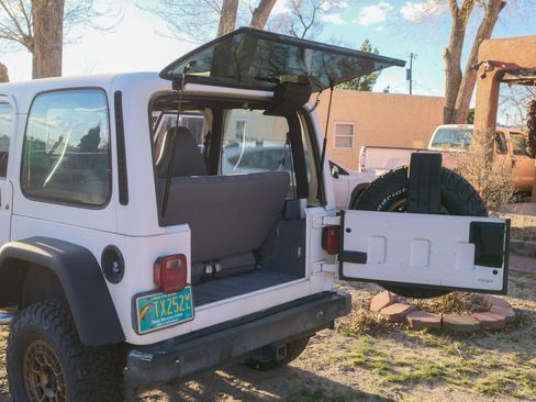 Used 1997 Jeep Wrangler Sport image 5