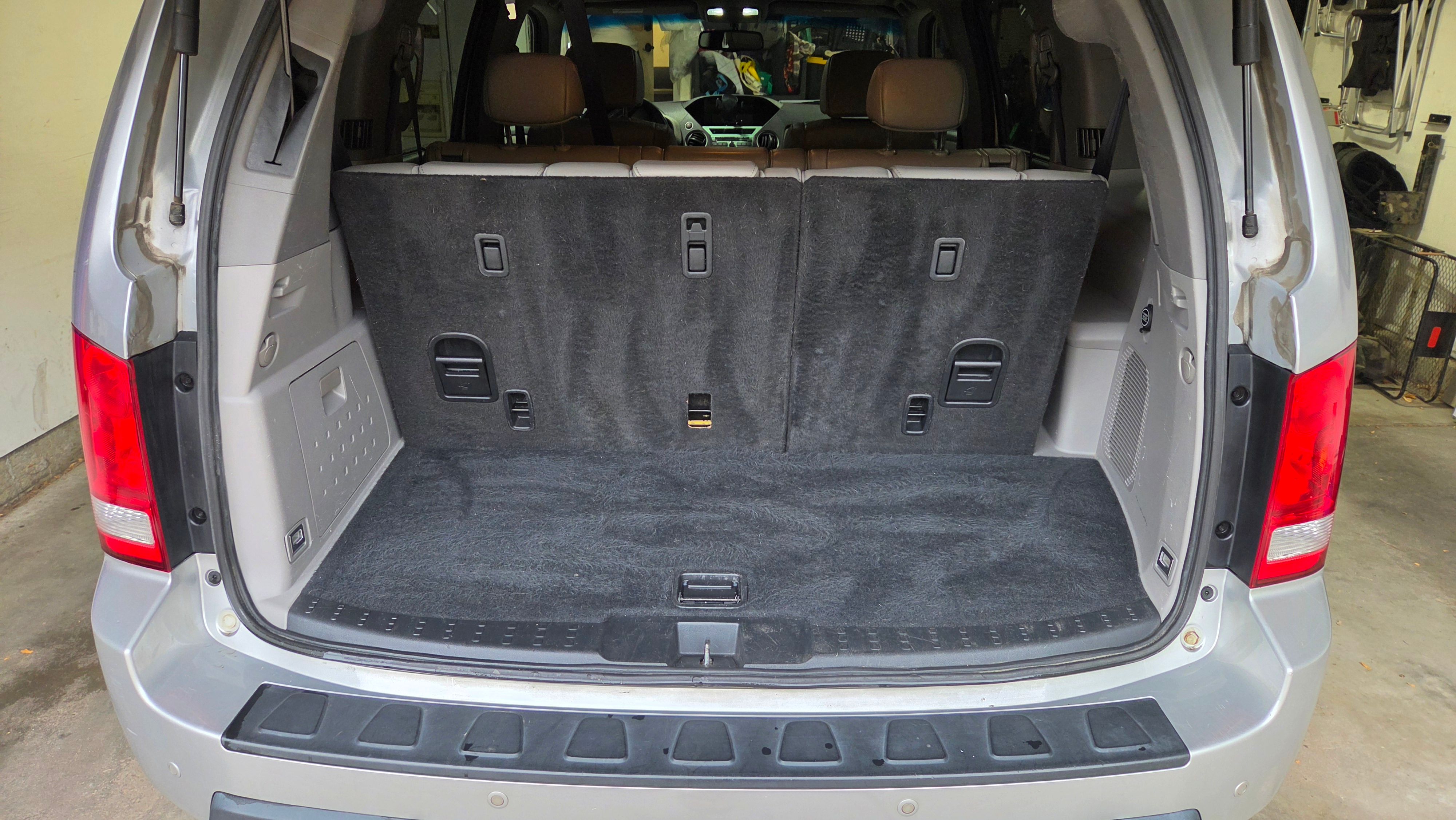 Used 2011 Honda Pilot Touring image 17
