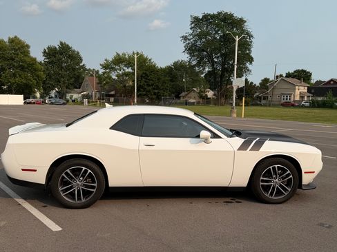 Used 2019 Dodge Challenger GT w/ Cold Weather Group AWD/4WD image 6