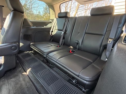 Used 2012 GMC Yukon Denali AWD/4WD image 27