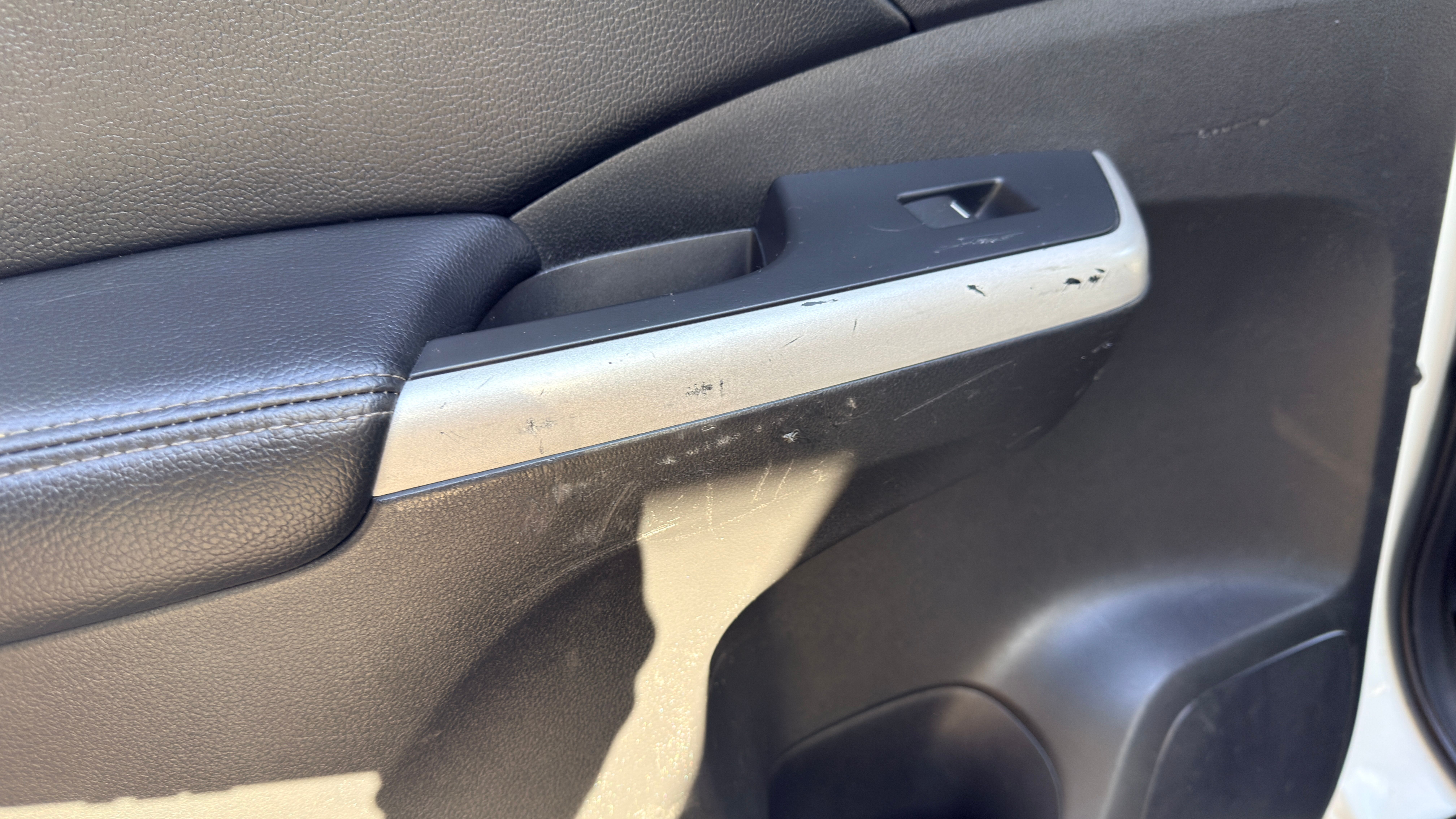 Used 2014 Honda CR-V EX-L image 23