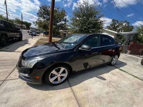Used 2015 Chevrolet Cruze LT image 1