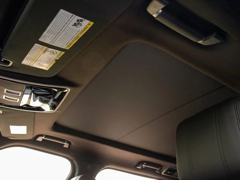 Used 2014 Land Rover Range Rover Supercharged image 10